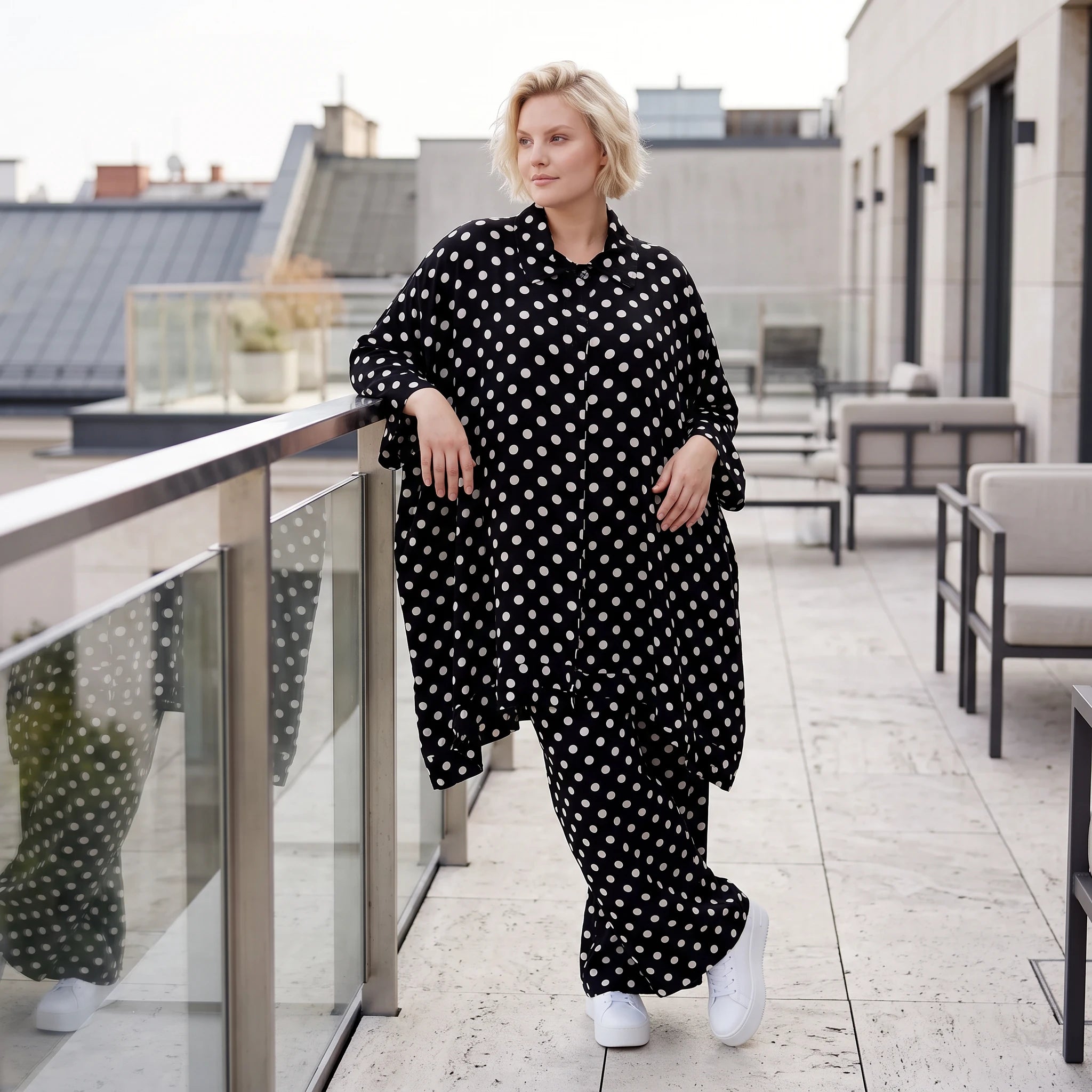 Damen Bluse Lagenlook Viskose Schwarz/Weiß, A-Linie, Streifen, Knopfleiste, Oversize große Größen – AKH Premium