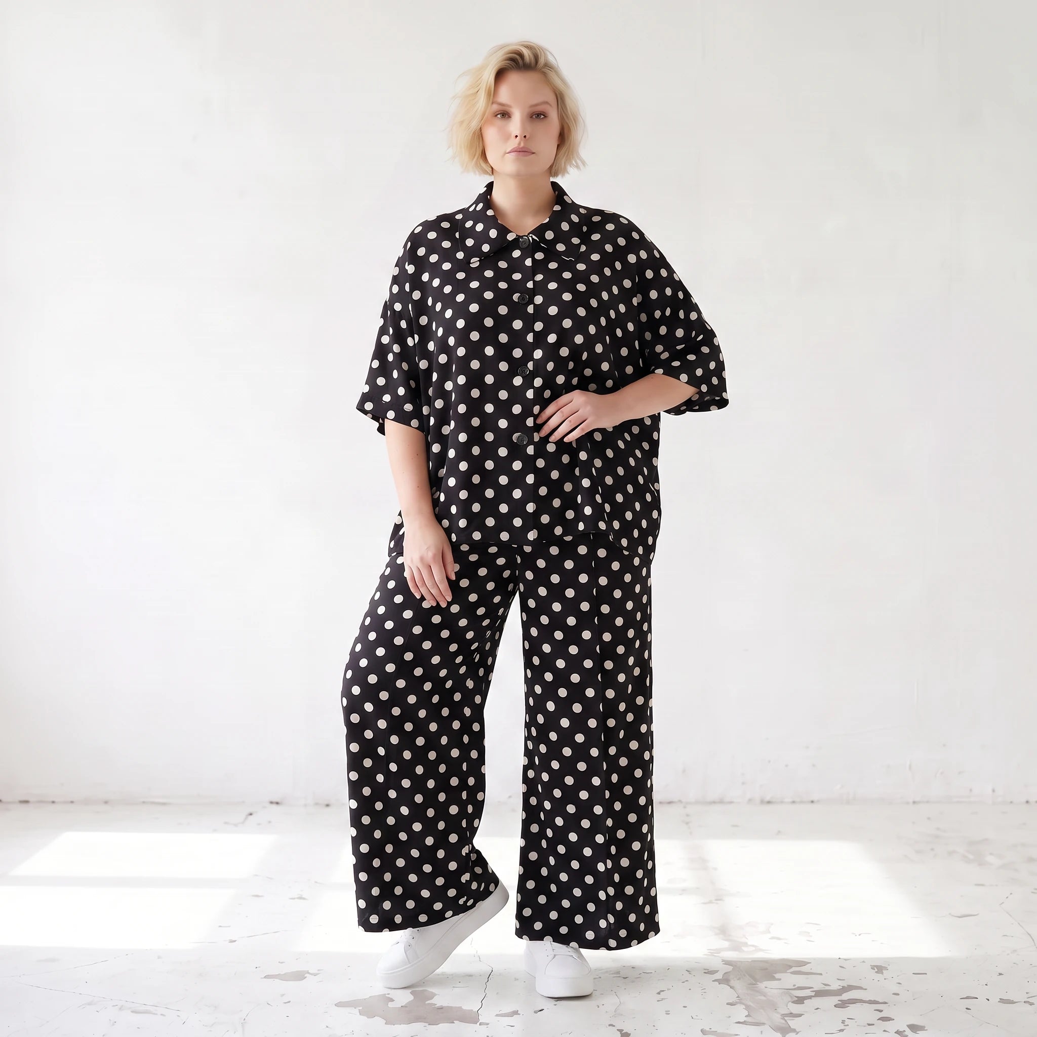 Damen Hose Lagenlook Viskose Schwarz/Weiß, Punkte, Oversize große Größen – AKH Premium
