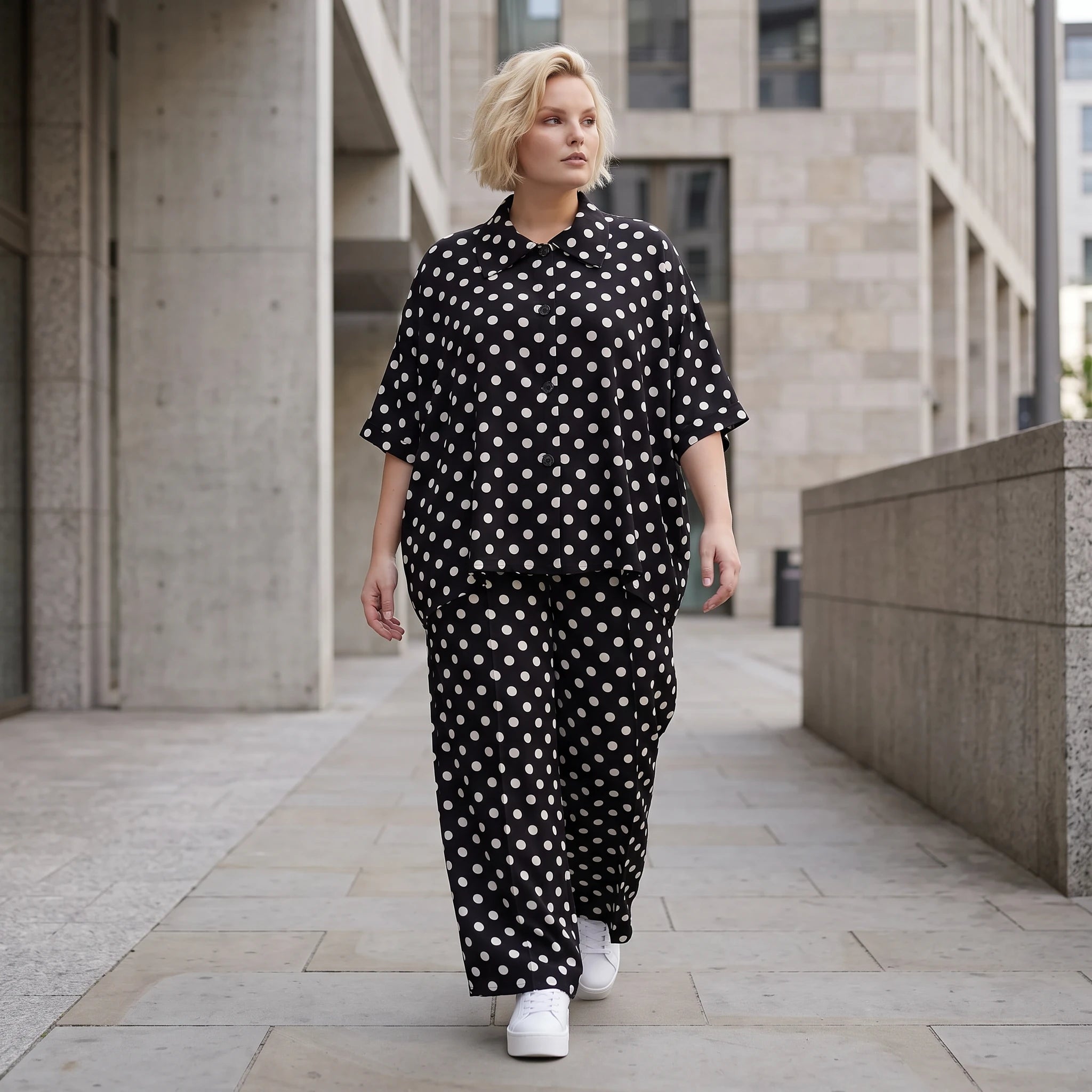 Damen Hose Lagenlook Viskose Schwarz/Weiß, Punkte, Oversize große Größen – AKH Premium
