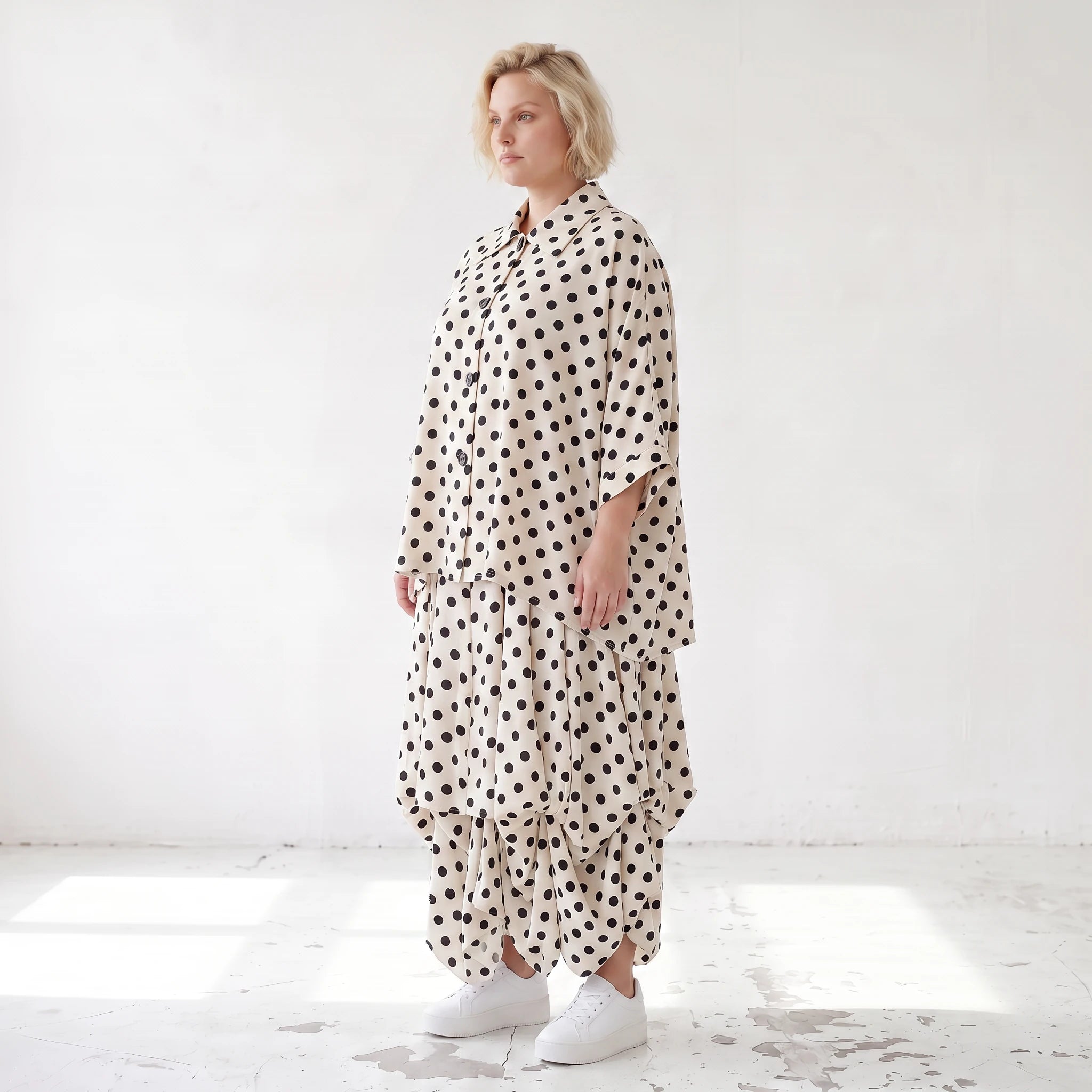 Damen Rock Lagenlook Viskose White/Schwarz, Ballonform, Punkte, Elastikbund, Oversize große Größen – AKH Premium
