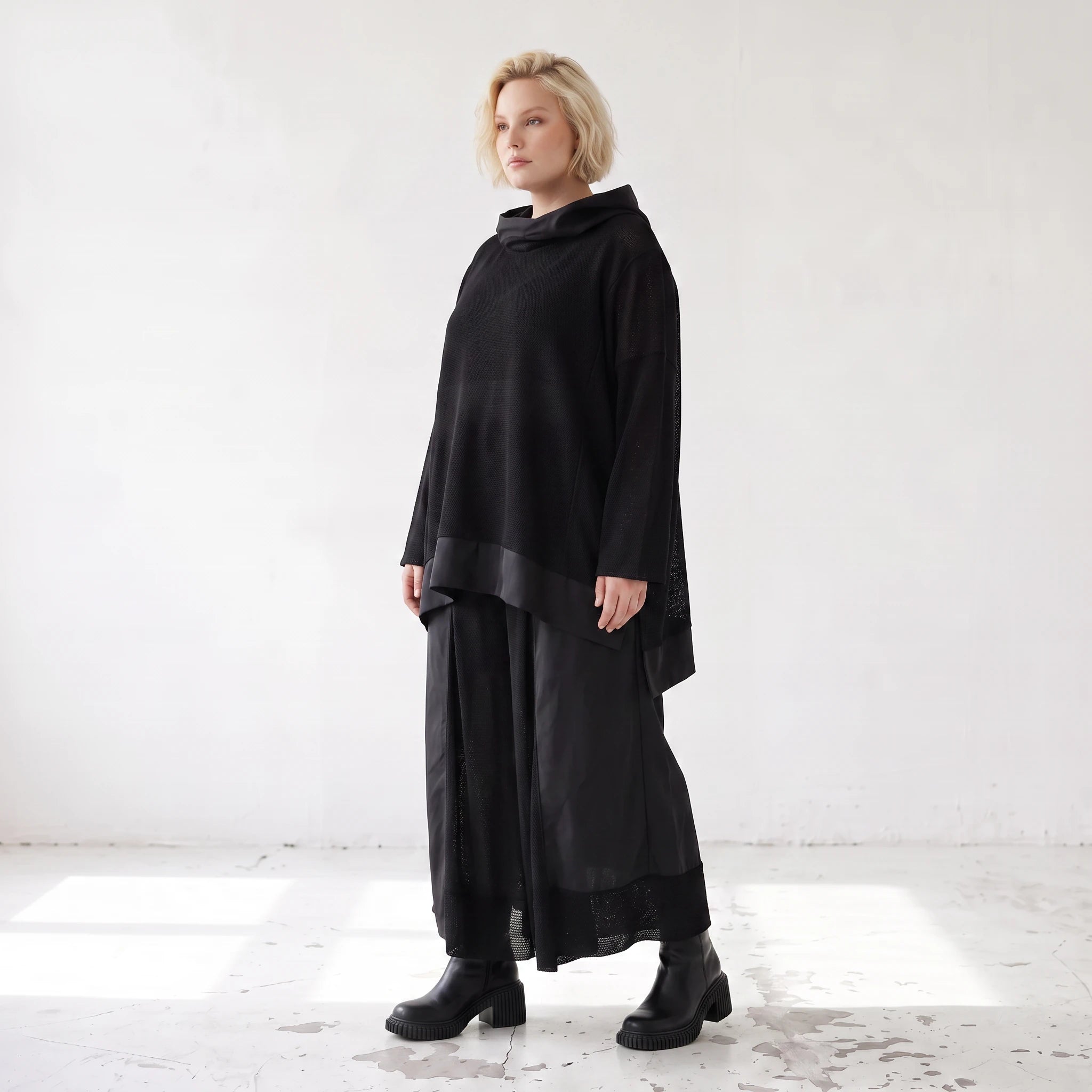 Damen Shirt Lagenlook Baumwolle Schwarz, vorne kurz hinten lang, Langarm, Oversize große Größen – AKH Premium