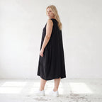 Damen Kleid Lagenlook Lyocell Schwarz, Ballonschnitt, ärmellos, Flügeltaschen, Oversize große Größen – AKH Premium
