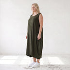 Damen Kleid Lagenlook Lyocell Khaki, Ballonschnitt, Flügeltaschen, Oversize große Größen – AKH Premium