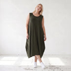 Damen Kleid Lagenlook Lyocell Khaki, Ballonschnitt, Flügeltaschen, Oversize große Größen – AKH Premium