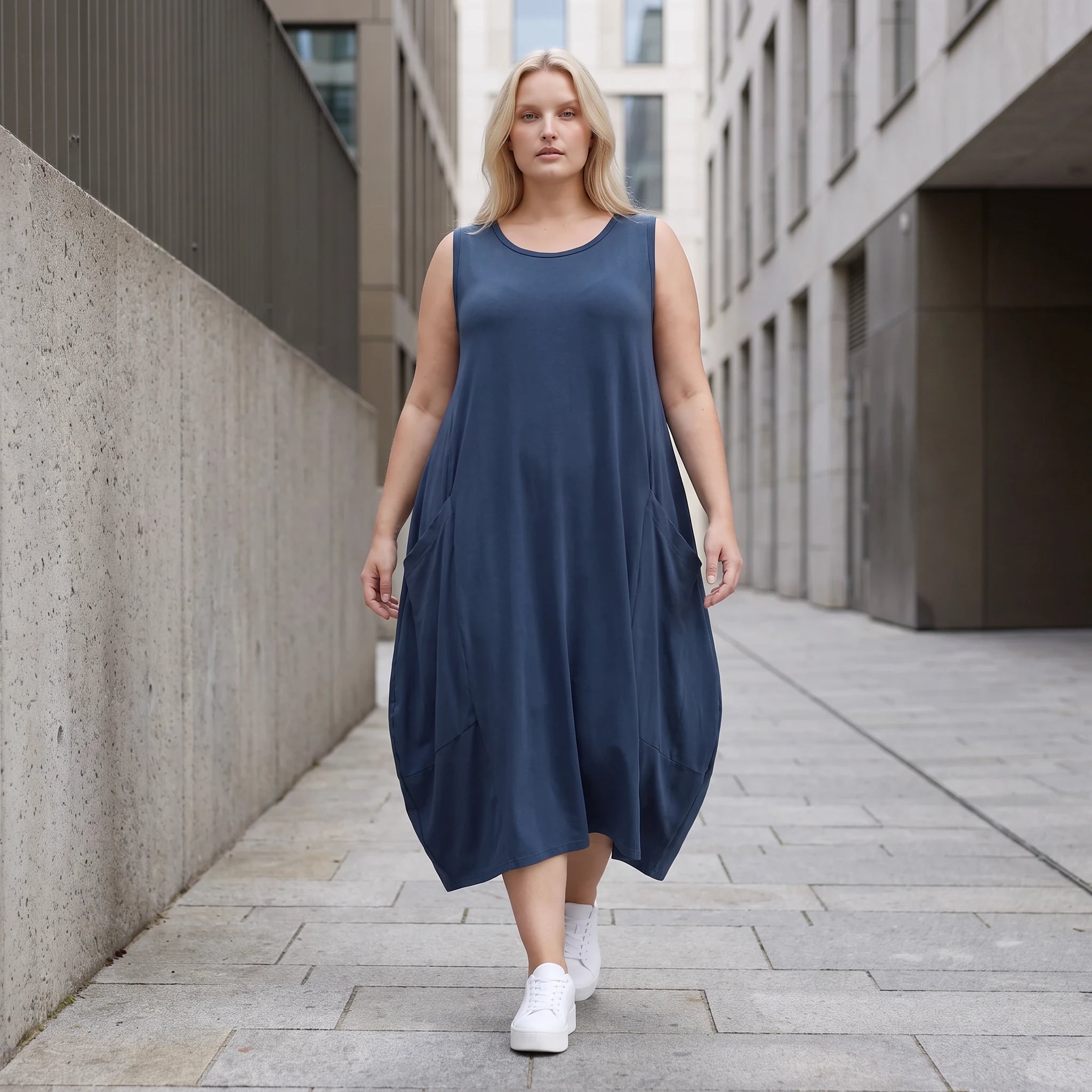 Damen Kleid Lagenlook Lyocell Petrol, Ballonschnitt, ärmellos, Flügeltaschen, Oversize große Größen – AKH Premium