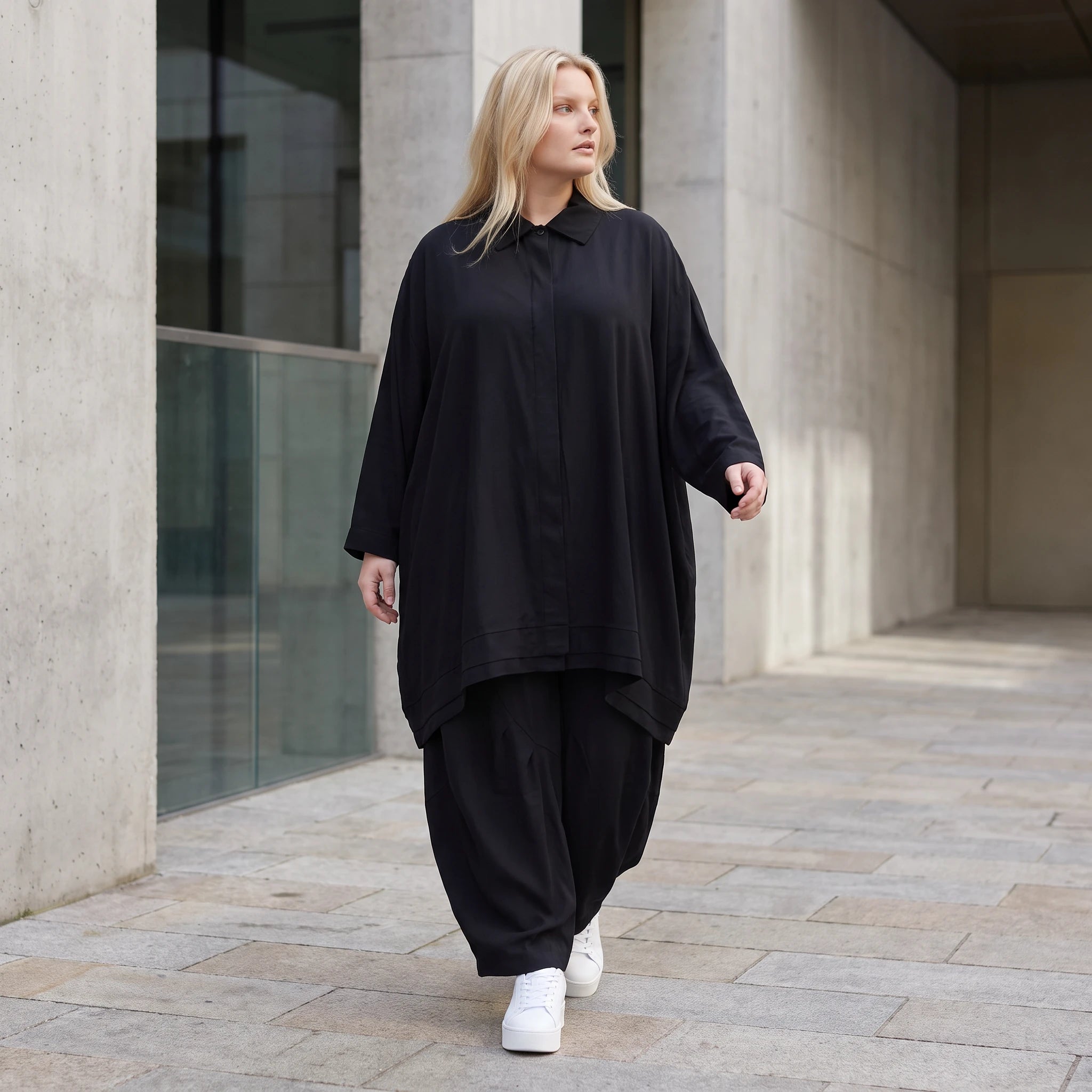 Damen Bluse Lagenlook Lyocell Schwarz, A-Linie, Knopfleiste, Oversize große Größen – AKH Premium