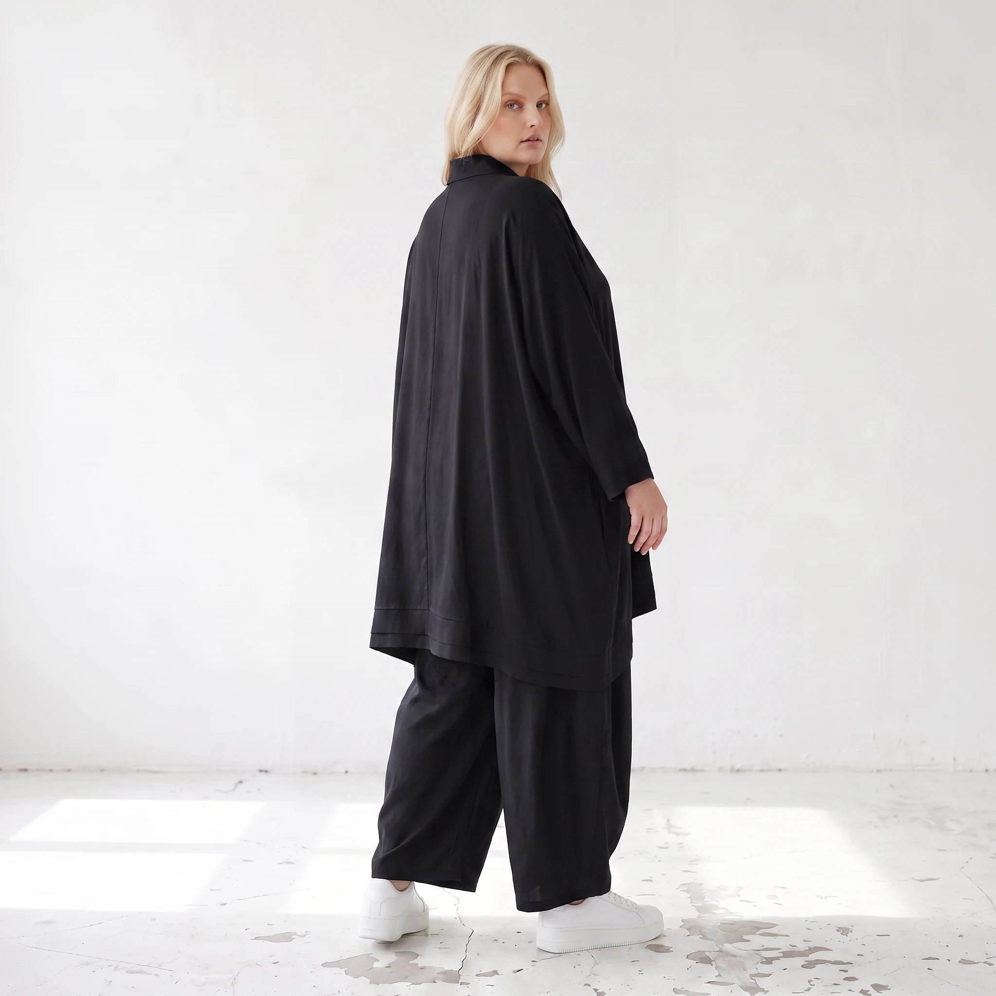 Damen Bluse Lagenlook Lyocell Schwarz, A-Linie, Knopfleiste, Oversize große Größen – AKH Premium
