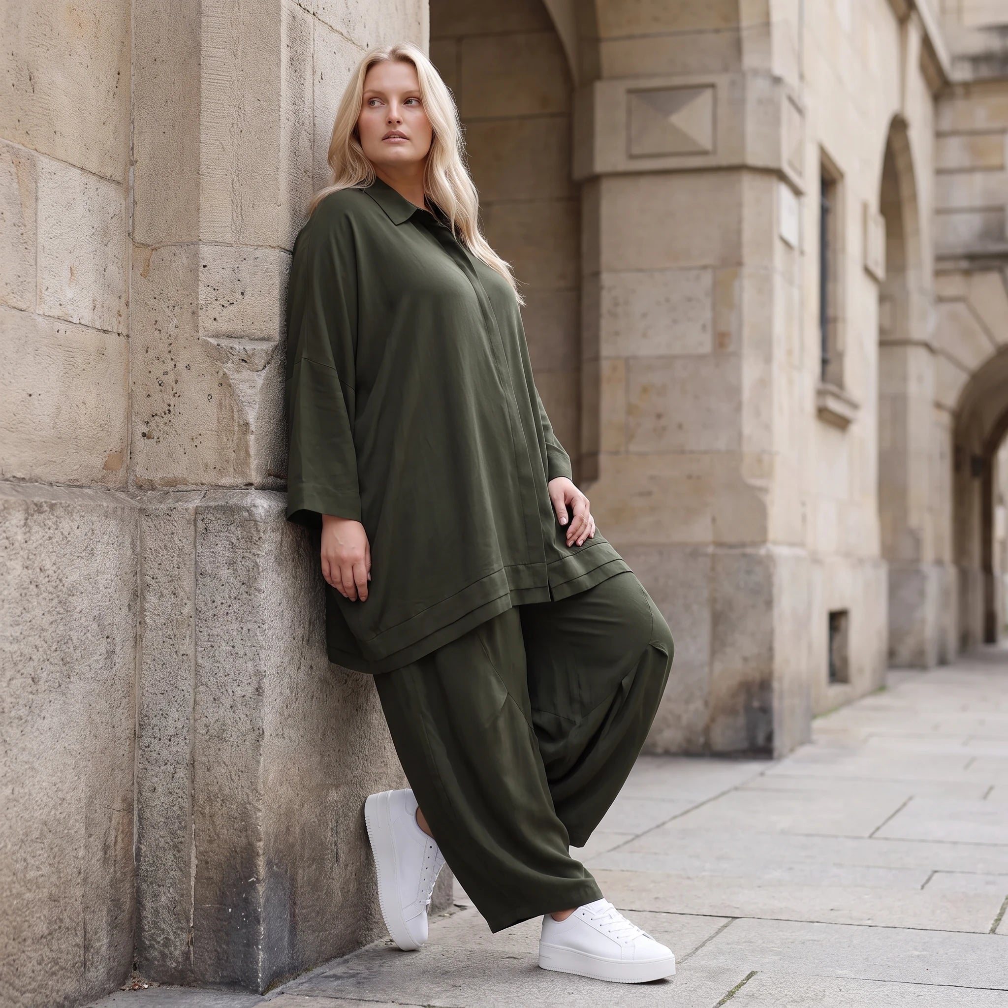 Damen Bluse Lagenlook Lyocell UrbanKhaki, A-Linie, 3/4-Arm, Knopfleiste, Oversize große Größen – AKH Premium