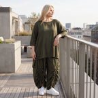 Damen Hose Lagenlook Lyocell Khaki, Ballonschnitt, Flügeltaschen, Oversize große Größen – AKH Premium
