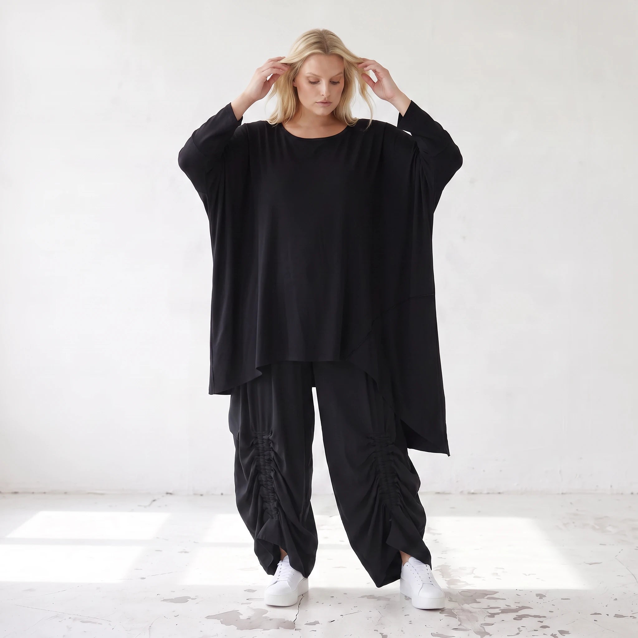 Damen Shirt Lagenlook Lyocell Schwarz, gerader Schnitt, Oversize große Größen – AKH Premium