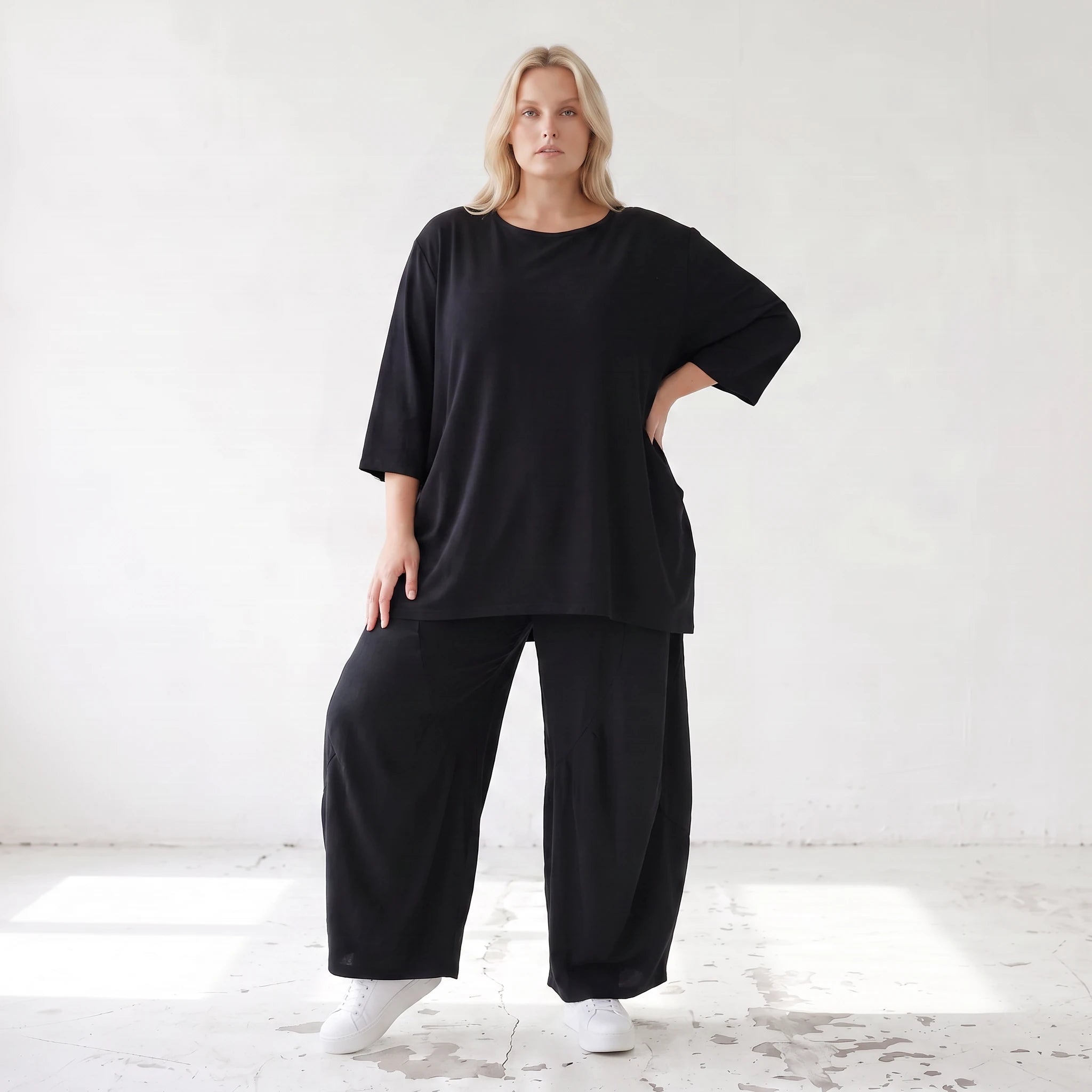 Damen Hose Lagenlook Lyocell Schwarz, Ballonschnitt, Oversize große Größen – AKH Premium