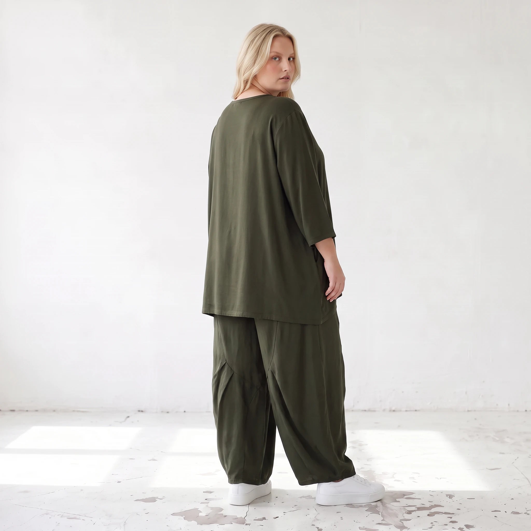 Damen Hose Lagenlook Lyocell Khaki, Ballonschnitt, Oversize große Größen – AKH Premium