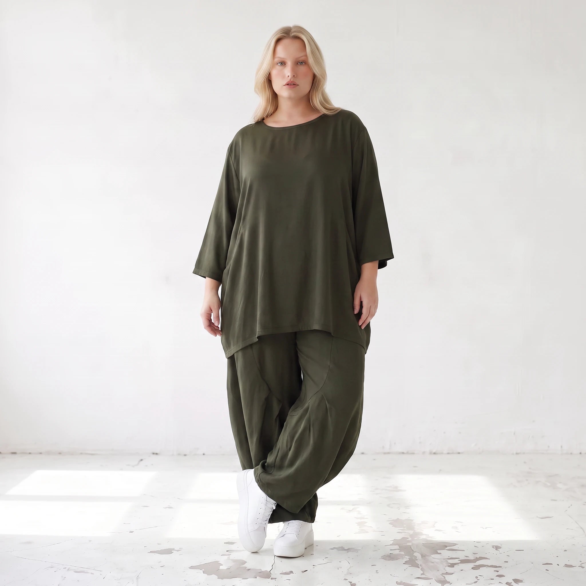 Damen Hose Lagenlook Lyocell Khaki, Ballonschnitt, Oversize große Größen – AKH Premium