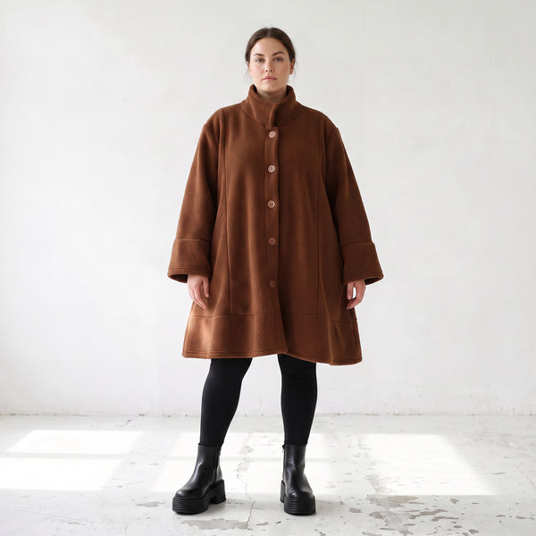 Braune Teddyjacke in A-Linie mit Kellerfalte Stehkragen und Knopfleiste für Winter