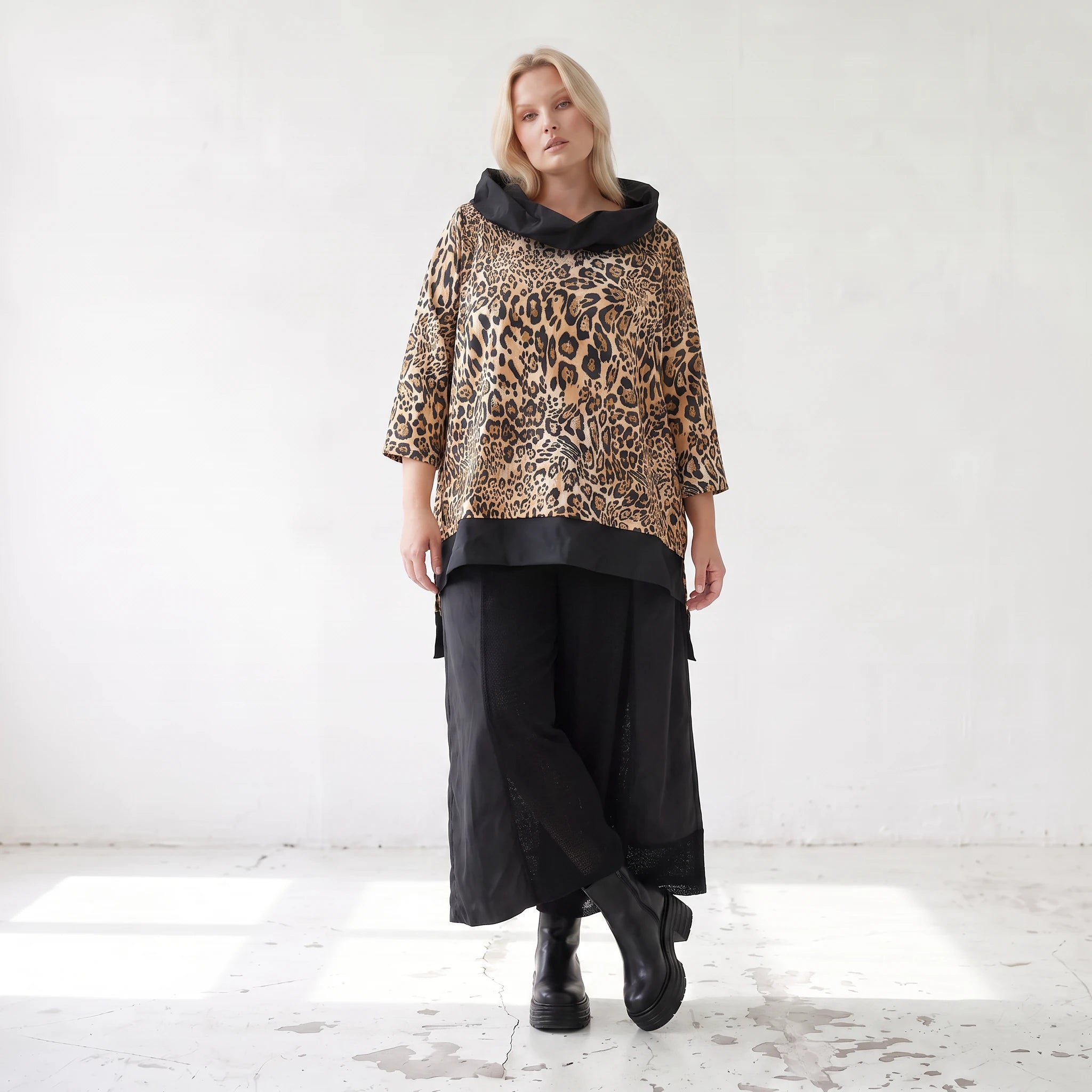 Damen Shirt Lagenlook Viskose Schwarz/Braun, asymmetrisch, Langarm, Kapuze, Oversize große Größen – AKH Premium