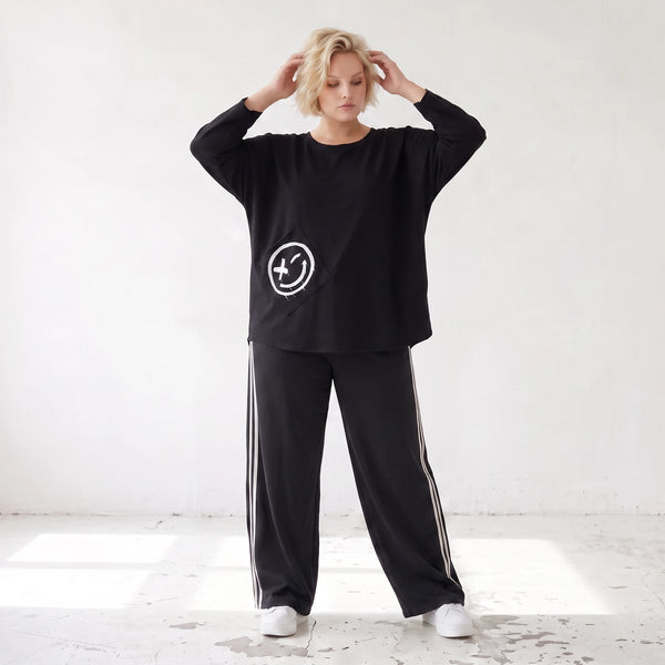 Ballonhose mit elastischem Bund und weissen Kontraststreifen im sportlichen College Look