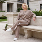 Jogger-Hose im Retro College Look aus French Terry mit weißen Kontraststreifen Ballonform
