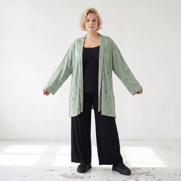 Pistaziengrüner Jerseycardigan in A-Linie mit Sternenmotiv aus Baumwolle und Elasthan
