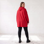 Roter Kapuzenpullover aus French Terry mit Leoprint Seitentaschen und Vokuhilasaum