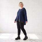 Wintershirt in Navy aus Strick mit Stretch Memorytaft Seitenschlitzen und Zipfelsaum