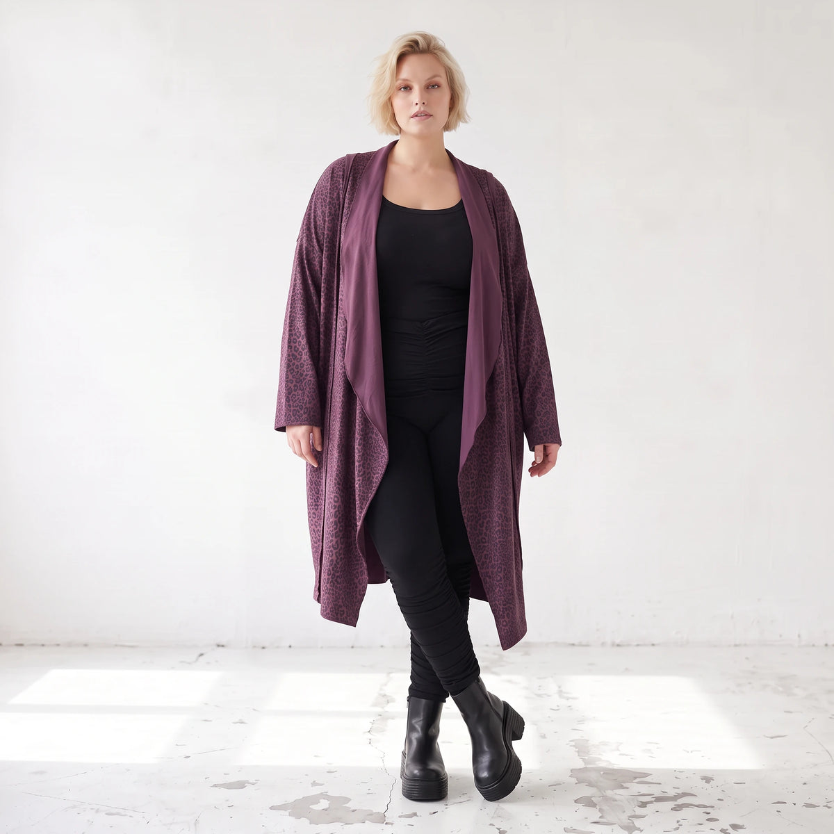 French Terry Cardigan mit Stehkragen in gerader Passform aus Baumwolle Elasthan