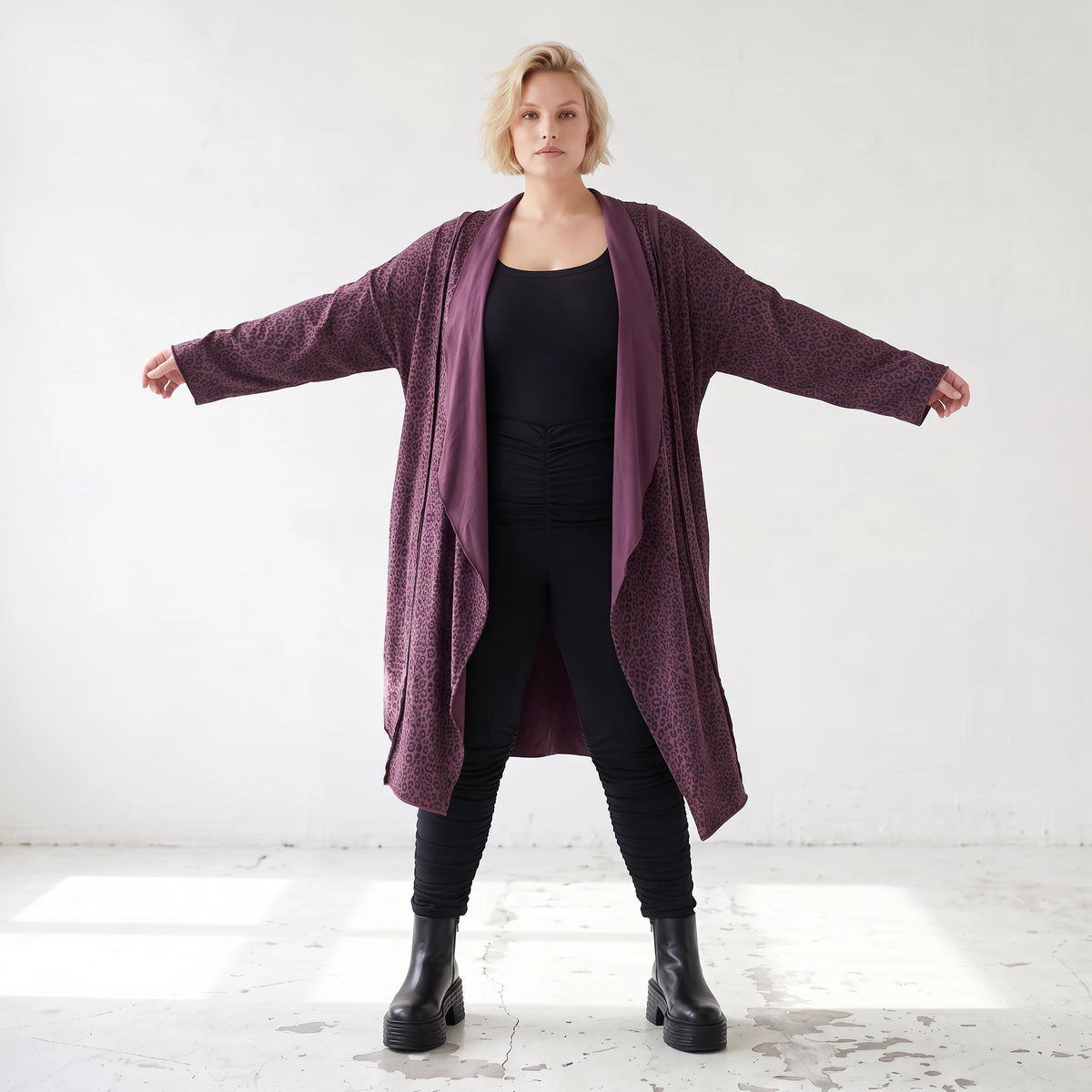 French Terry Cardigan mit Stehkragen in gerader Passform aus Baumwolle Elasthan