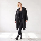 Cardigan aus French Terry mit Stehkragen Faltennaht und Seitentaschen ohne Verschluss
