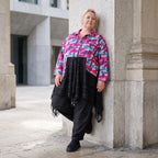Ungefütterte Übergangsjacke in A-Linie aus Jersey mit Stretch Netzeinsätzen Zipfelsaum