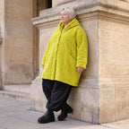 Flauschige limette Teddyjacke in Ballonform mit Kapuze und Taschen für Winterkomfort
