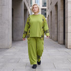 Ballonhose aus weichem Fleece in Olivgrün mit Stretch und elastischem Bund bequem lässig