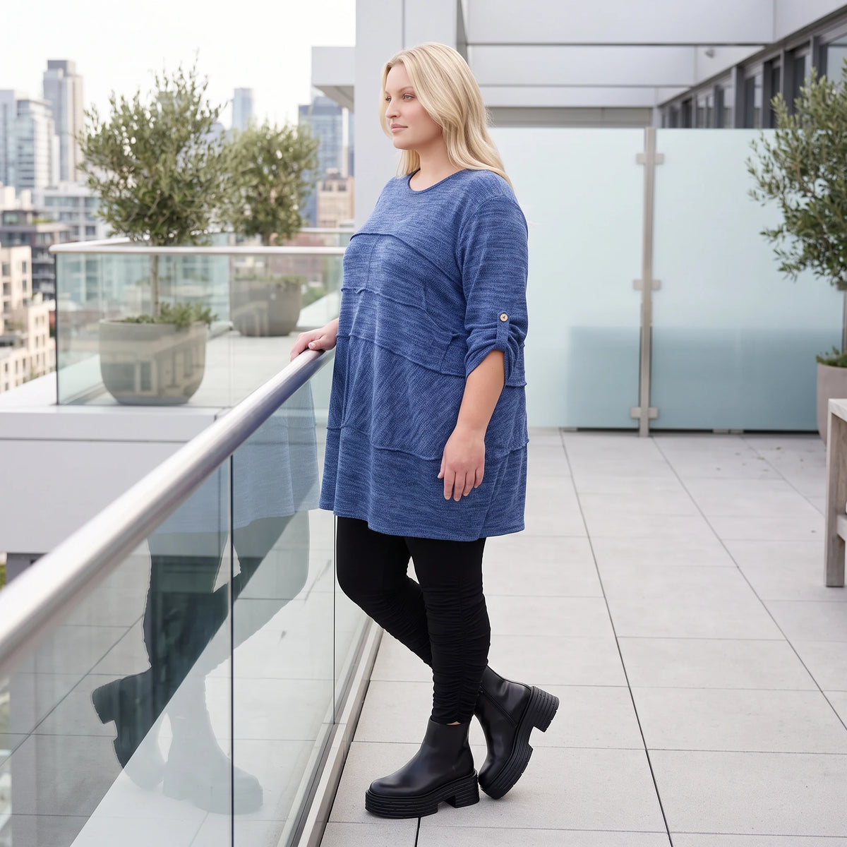 Feiner Strickpullover in A-Linie mit Stretchanteil weich wärmend Made in Italien