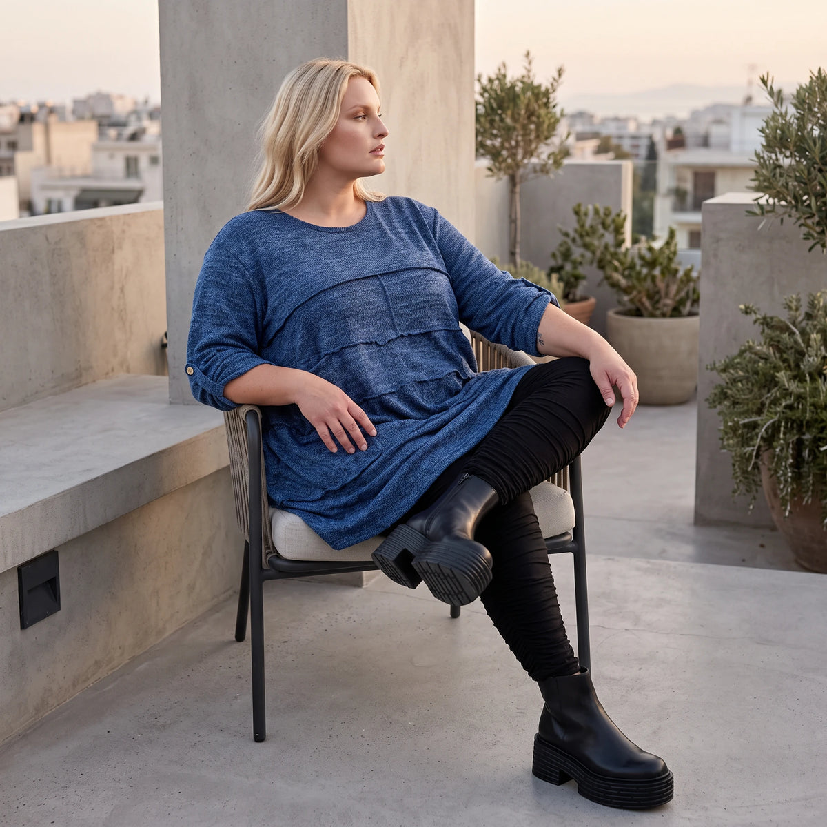 Feiner Strickpullover in A-Linie mit Stretchanteil weich wärmend Made in Italien