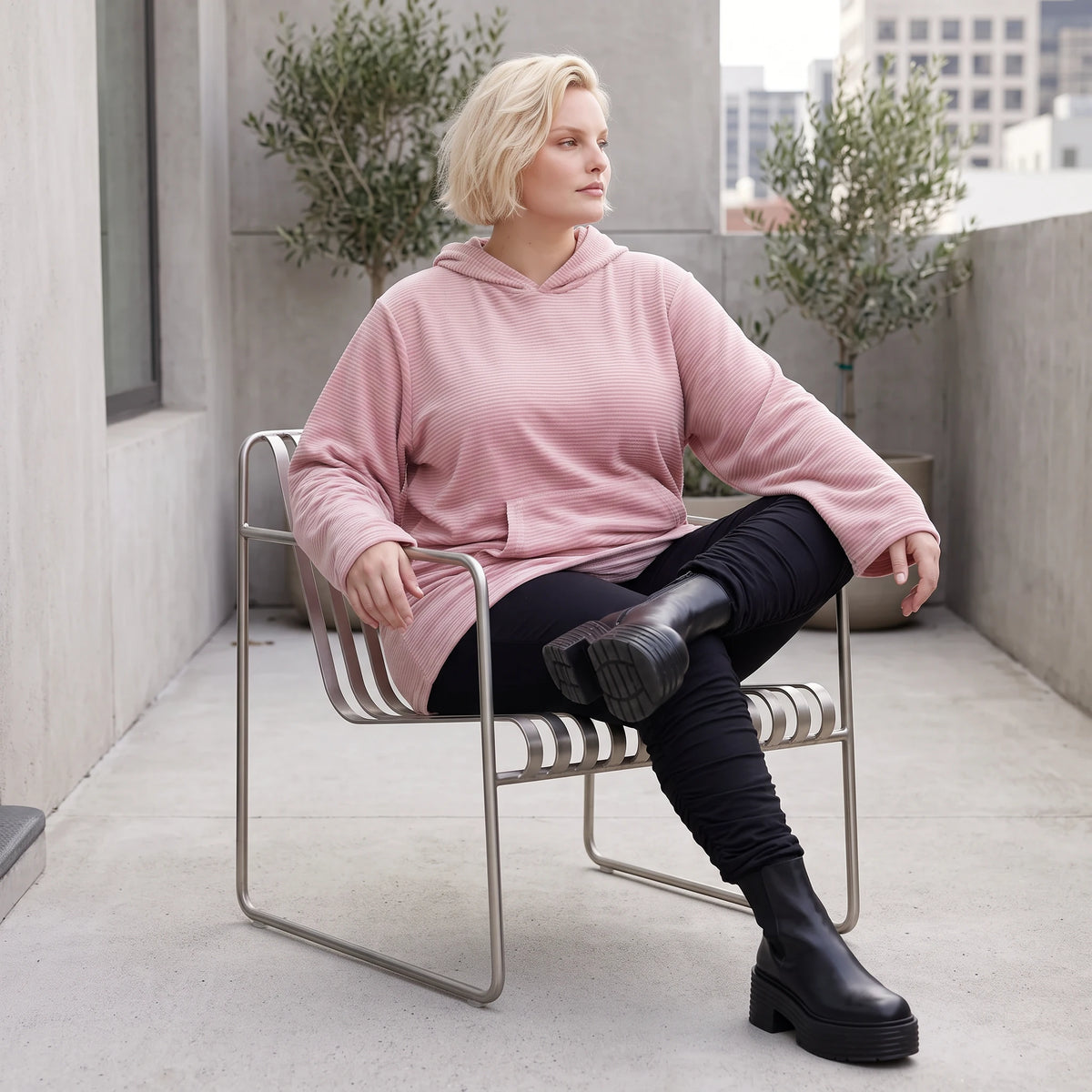 Rosa Ripp Hoodie mit Kapuze Kängurutasche und Stretch mit gerader bequemer Passform