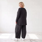 Schwarzes Langarmshirt aus Slinky in Glockenform mit Rundhalsausschnitt elastisch Basic