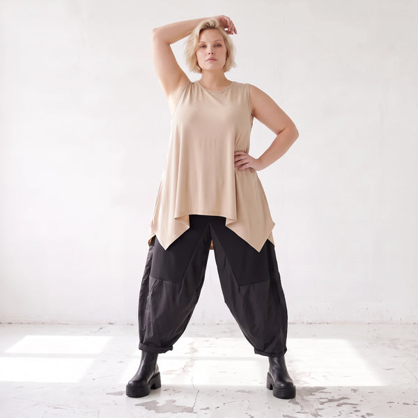 Ärmelloses Basic Top in A-Linie aus fließendem Slinkystoff mit Stretch und Zipfelsaum