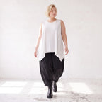 Ärmelloses Basic Top aus Slinkystoff mit Stretch in A-Linie mit Rundhals und Schlitzen