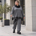 Wintershirt aus weichem Jersey mit Rollkragen Vokuhila Schnitt Taft und Seitenschlitzen