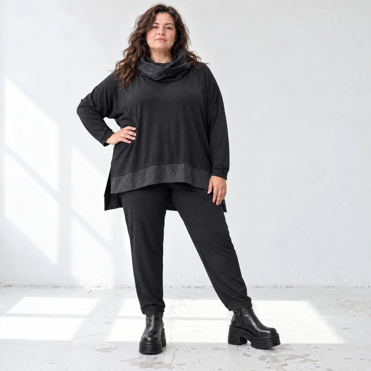 Bequeme Jerseyleggings aus Viskose mit Elasthan im Karottenschnitt mit Elastikbund