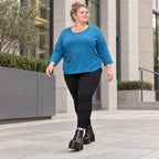 Basic Shirt in Blau aus weichem Stretchjersey mit gerundeter Schnittform und 7/8-Arm