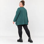 Langarmshirt in Dunkelgrün mit A-Linie und Rundhalsausschnitt aus weichem Stretchjersey