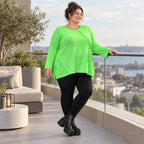 Langarmshirt in Grün aus feinem warmem Stretchjersey aus Italien mit fließender A-Linie