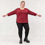 Langarmshirt aus flauschigem Feinstrick in Rot/Weiß mit Rundhalsausschnitt und Taschen