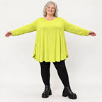 Langarmshirt in frischem Limettengrün aus weichem Modalstretch mit Seitennahttaschen