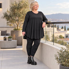 Basic Langarmshirt in Schwarz aus weichem Modal mit Stretch und praktischen Seitentaschen