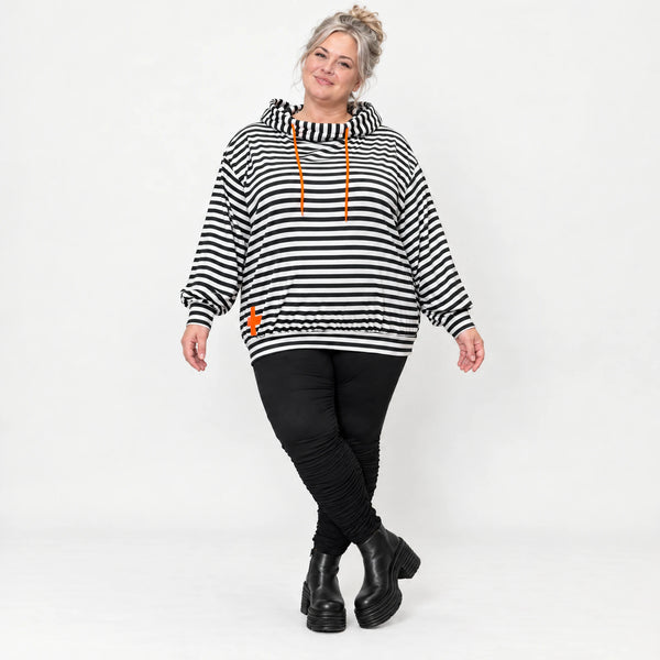 Gestreifter Kapuzenpullover in Orange/Schwarz/Weiß aus weichem Stretchjersey Italien