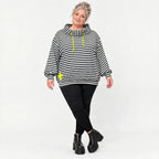 Kapuzenhoody aus Italien in Gelb/Schwarz/Weiß mit Streifendesign aus feinem Stretchjersey
