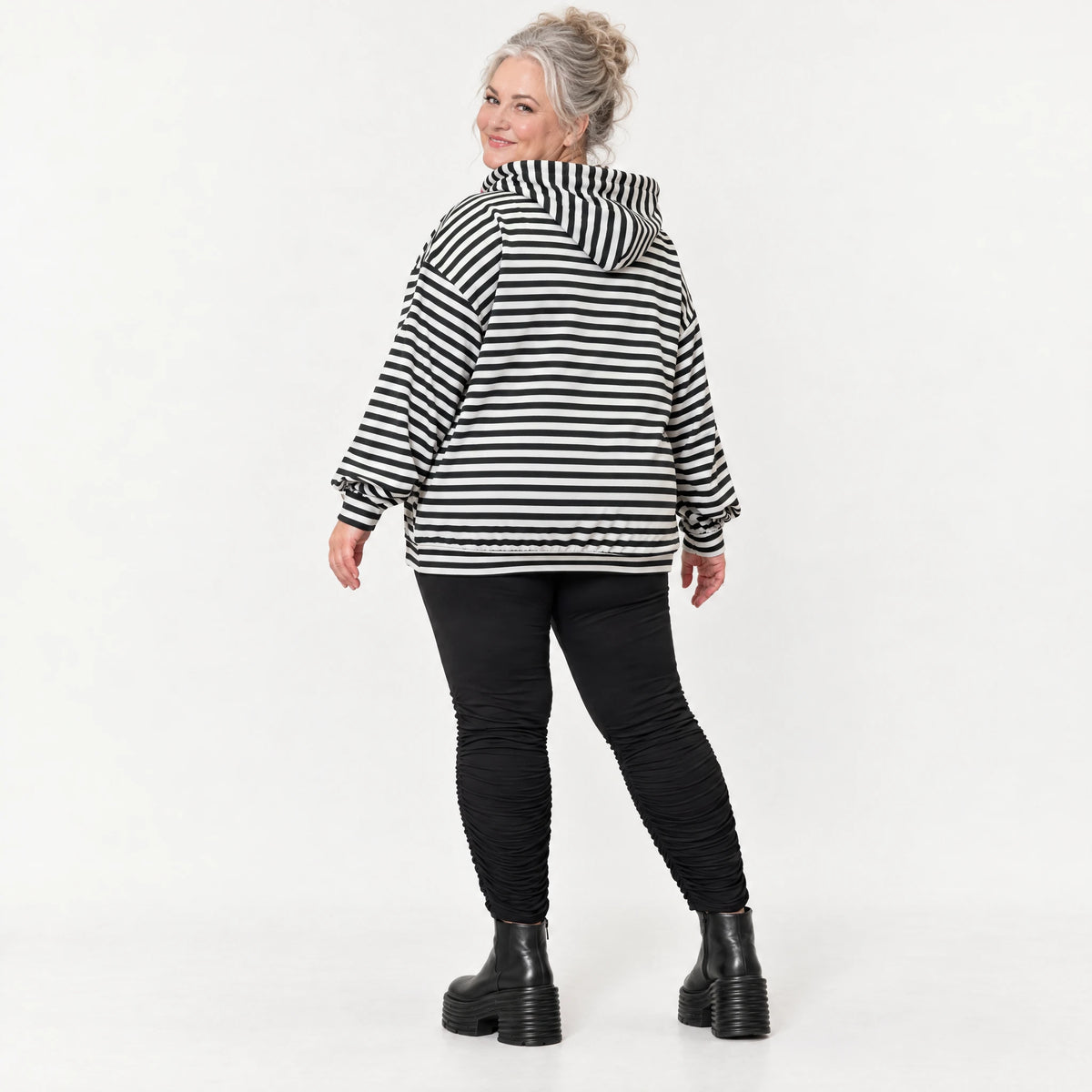 Gestreifter Hoody in Schwarz/Weiß/Pink aus weichem Stretchjersey mit Kapuze ungefüttert