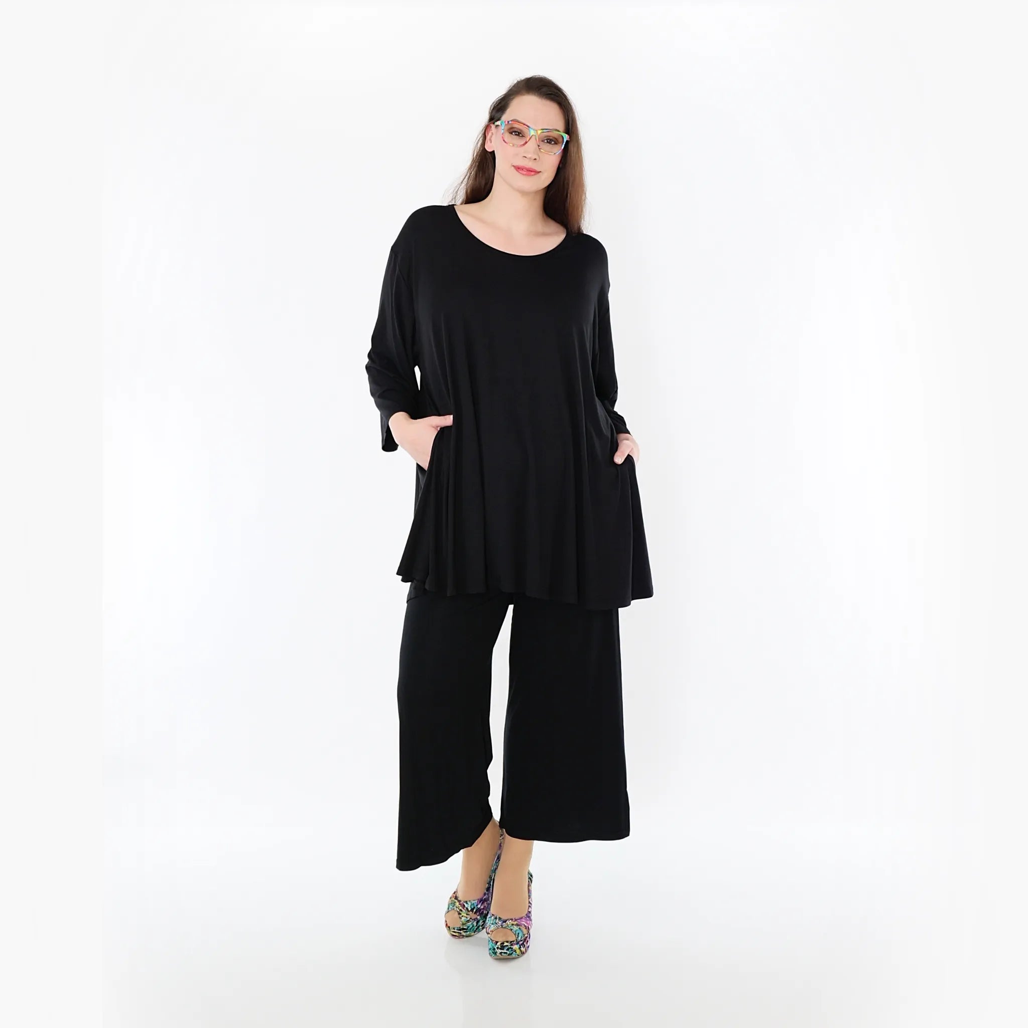  AKH Fashion Bigshirt in Glocken-Form, aus Viskose, 1233.01892, Schwarz, Ausgefallen, Zeitlos