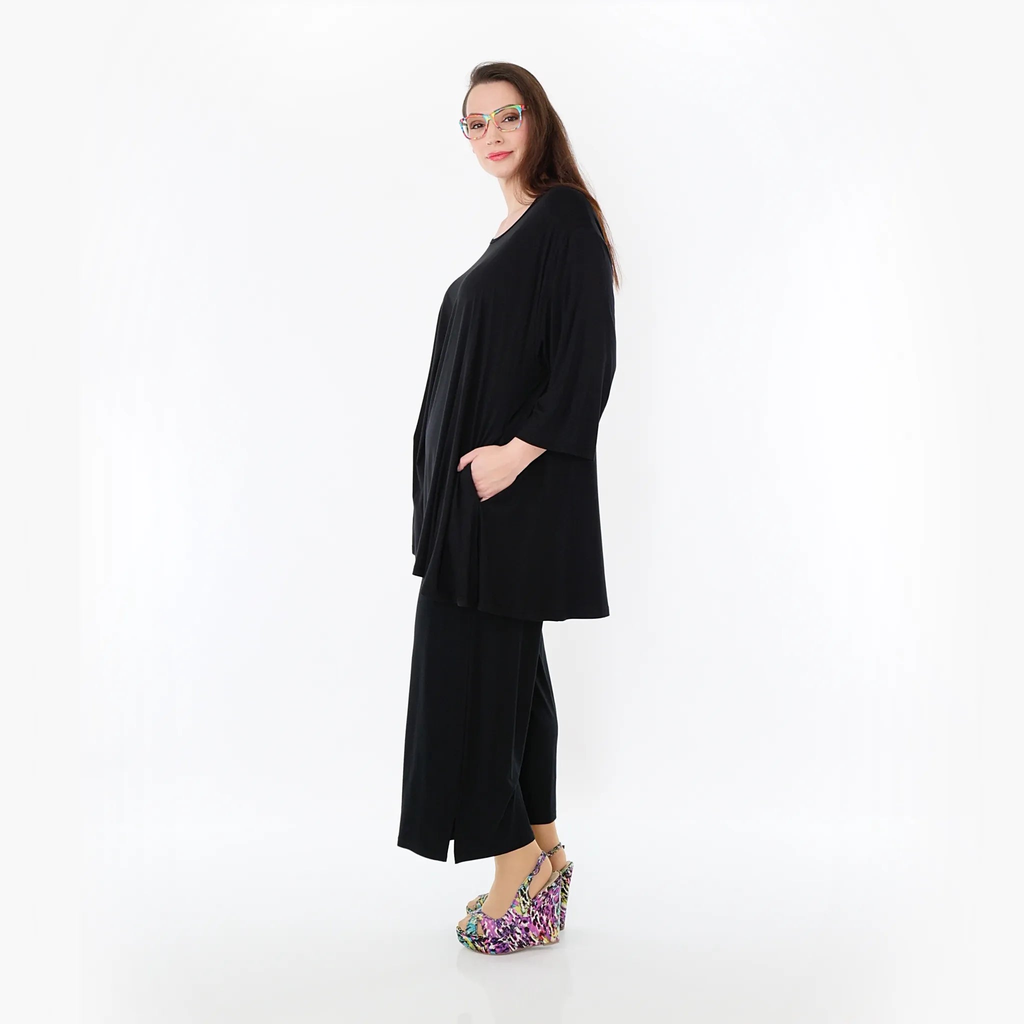  AKH Fashion Bigshirt in Glocken-Form, aus Viskose, 1233.01892, Schwarz, Ausgefallen, Zeitlos