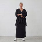 Eleganter Maxirock aus Jersey in klassischem Schwarz mit Saumschlitz und elastischem Bund